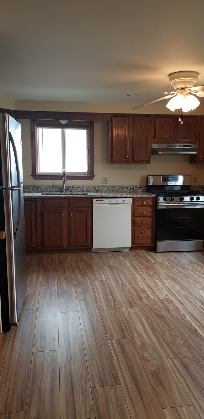Stainless steel refrigerator