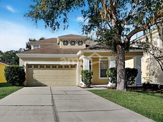 1307 Gentilly Ln, Wesley Chapel, FL 33544