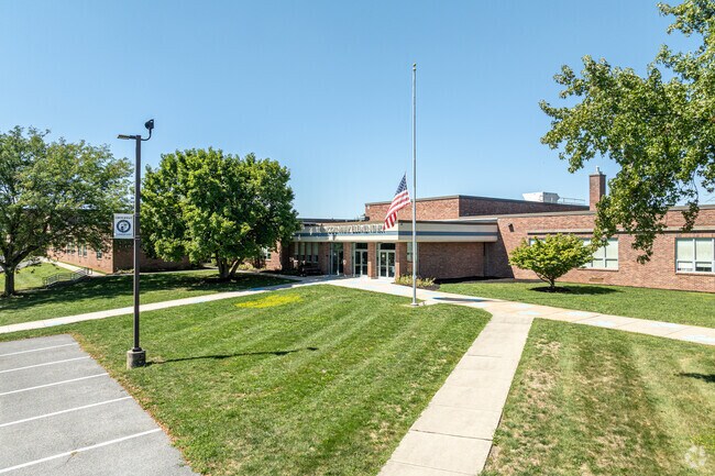 Lincolnway Elementary School is a public school located in York, PA.