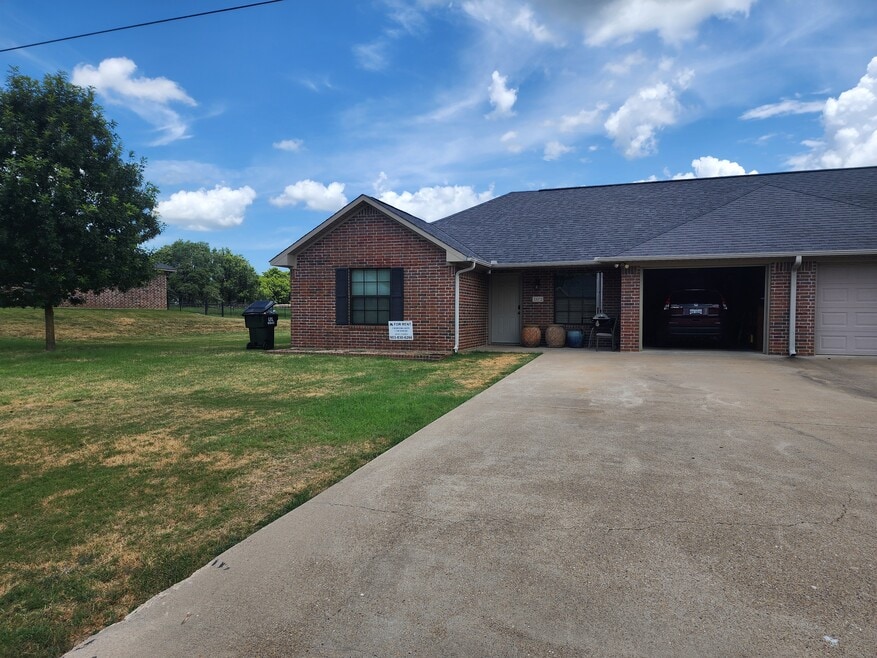 13372 Country Meadow Ln unit 13372 Country Meadow, Lindale, TX 75771 - photo 1