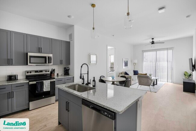 650 E Sycamore St unit 3307.1408273, Denton, TX 76201 - photo 5