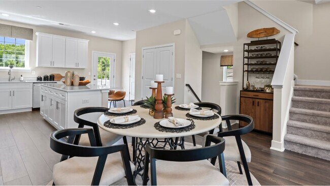 24 Primrose Ct, Manalapan, NJ 07726 - photo 6