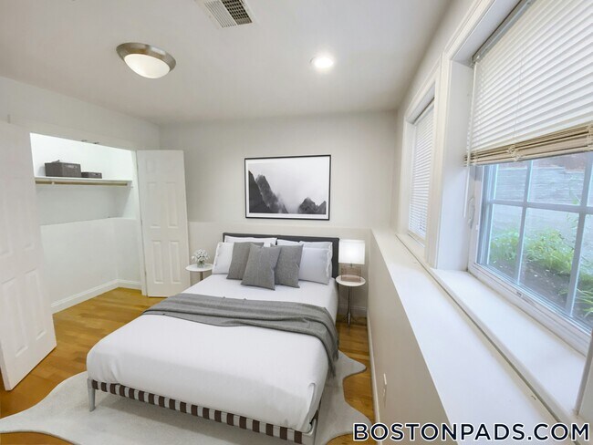 17 Pond St unit 3, Boston, MA 02130 - photo 3