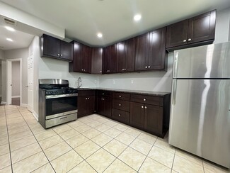 181 Wegman Pkwy Unit 1, Jersey City, NJ 07305