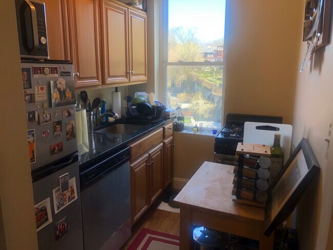 85 Brainerd Rd unit 18, Allston, MA 02134 - photo 2