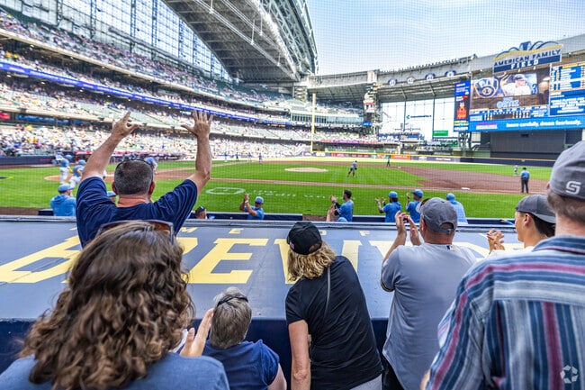 American Family Field near Rose Hill is home to the Milwaukee Brewers and one of MLB’s most fan-friendly stadiums.