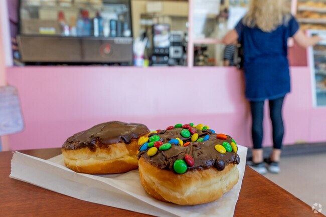 Indulge in heavenly treats at Donut Star, Paloma Valley, Menifee.