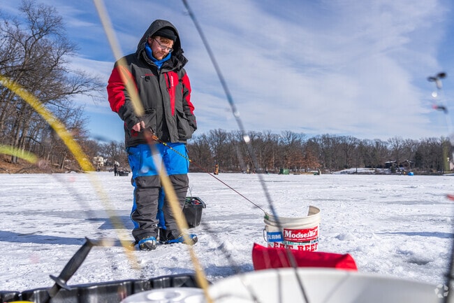 The Friends of Fishing and Valpo Parks host an Ice Fishing Derby at Lake Loomis in January.