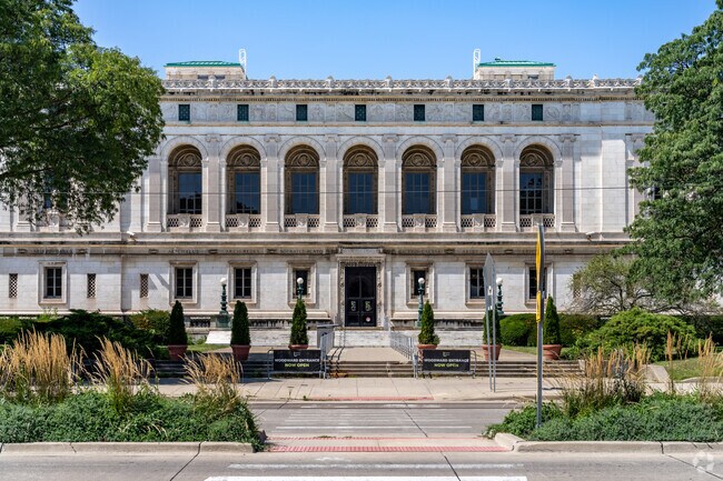 The Detroit Main Library on Woodward Ave features an extensive catalog of historic books.