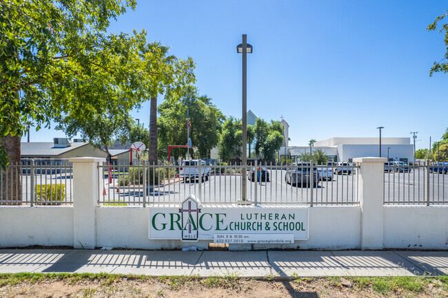 Welcome to Grace Lutheran School in Glendale.