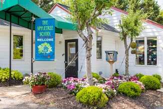 Appletree School