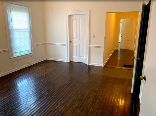 216 N Gilmer St unit 216 Gilmer B, Cartersville, GA 30120 - photo 4