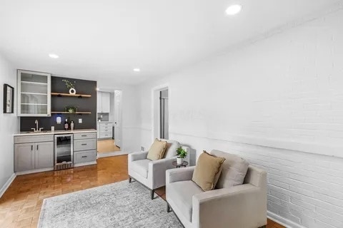 2938 Sherwood Rd, Columbus, OH 43209 - photo 6