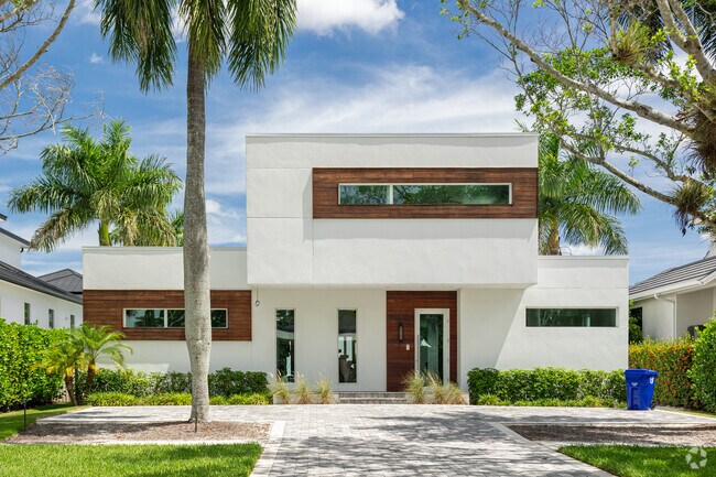 Lake Park has many unique, ultra-modern homes that stand out from the crowd.