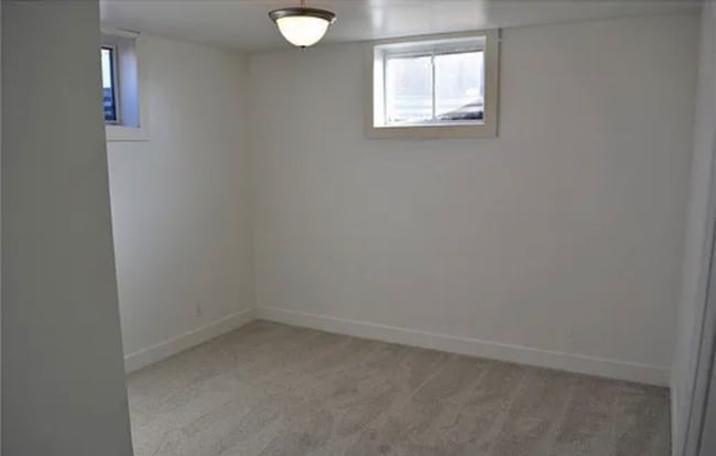 7642 Shoshone St, Denver, CO 80221 - photo 7