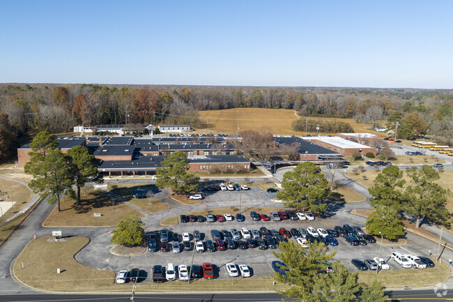 Westside Elementary cultivates a vibrant learning community.