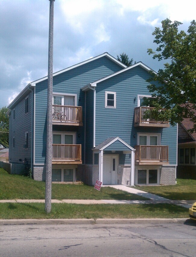4912 W Oklahoma Ave, Milwaukee, WI 53219