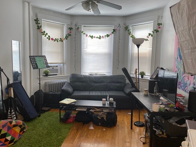 51 Kilmarnock St unit 11, Boston, MA 02215 - photo 5