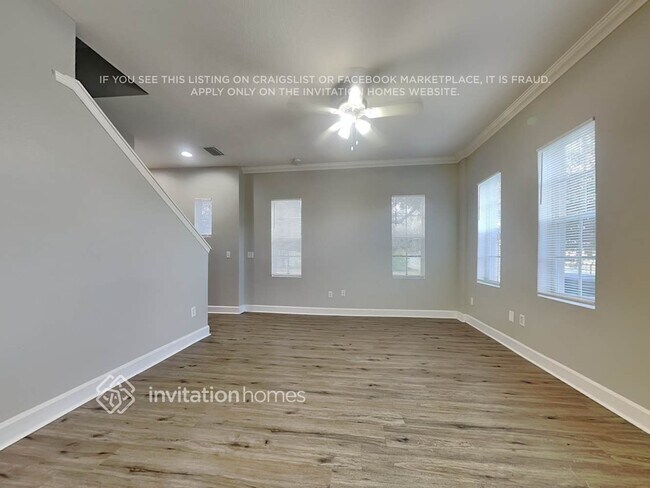 6515 Quiet Pool Ct, Apollo Beach, FL 33572 - photo 5