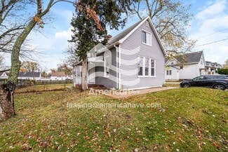 1120 W Mcclure Ave, Peoria, IL 61604