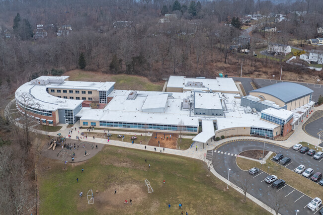 Study at the Chatfield-LoPresti Elementary School at 51 Skokorat St, Seymour, CT 06483.