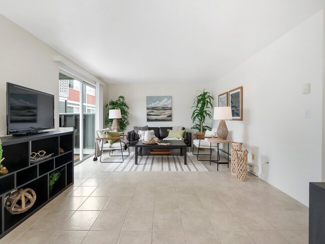 Sunnyside Park Apartments, Portland, OR 97222 - photo 3