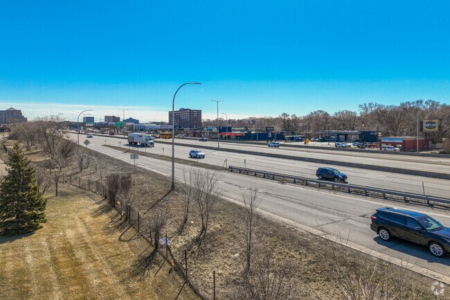 Locals take I-394 to travel to downtown Minneapolis and other neighboring cities.