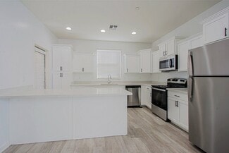 1717 S Jentilly Ln, Tempe, AZ 85281