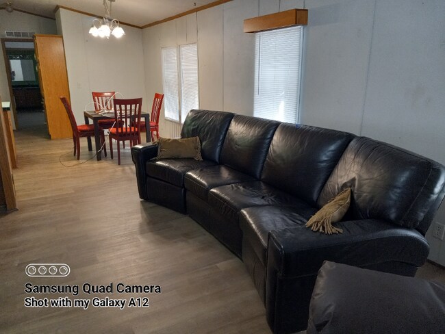 1802 Jefferson St, Mission, TX 78572 - photo 2