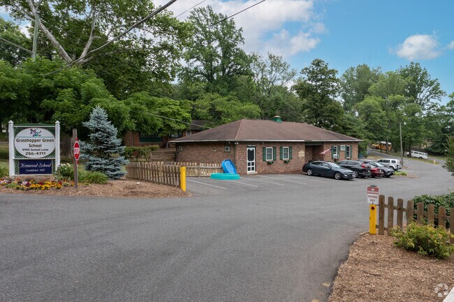 Kenwood School provides a supportive environment for all in Annandale.