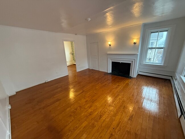 18 Leyden St unit 2E, Plymouth, MA 02360 - photo 6