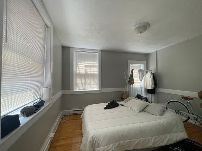 161 Endicott St unit 4F, Boston, MA 02113 - photo 3