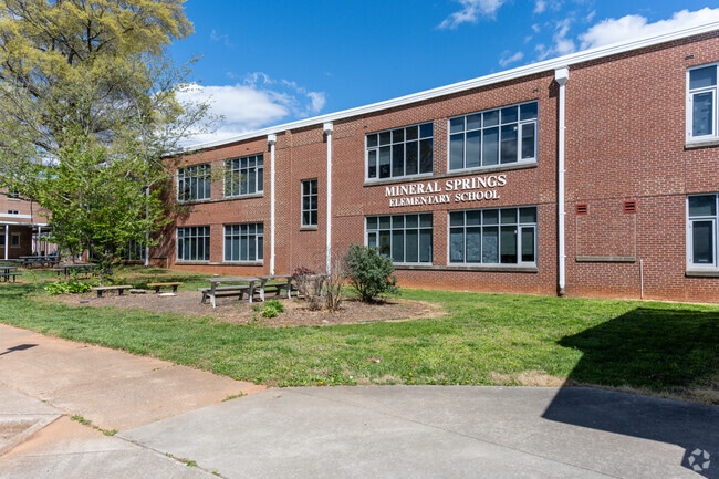 Mineral Springs Elementary School has about 550 students in grades PK, K-5.