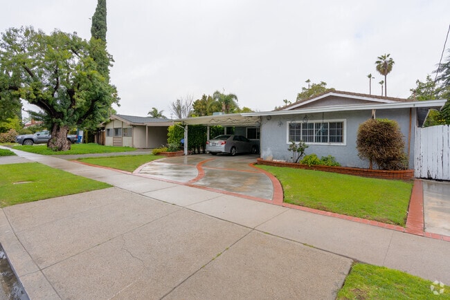 Small to medium home options are also available in Van Nuys.