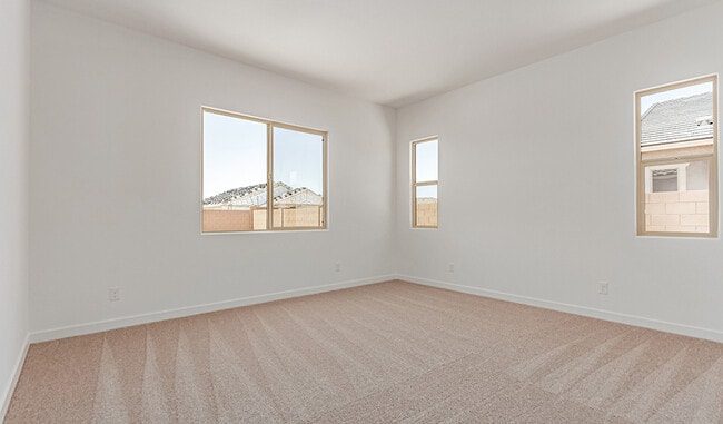 15821 W Bronco Trail, Surprise, AZ 85387 - photo 7