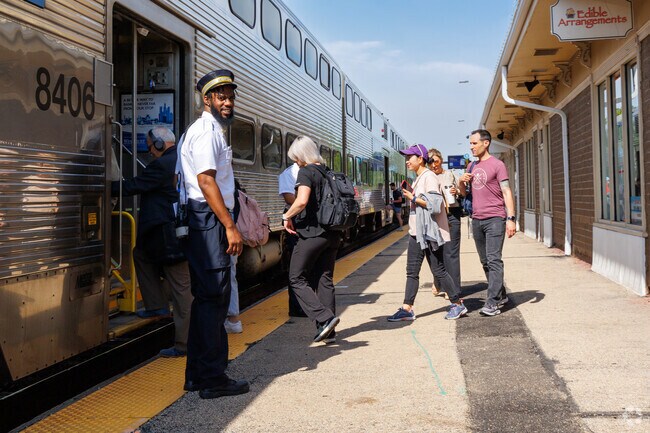 Geneva residents stay connected to the city with a service from Metra train line.