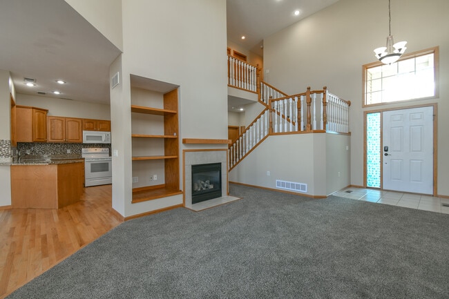 9412 Forest Glen Dr, Lincoln, NE 68526 - photo 7