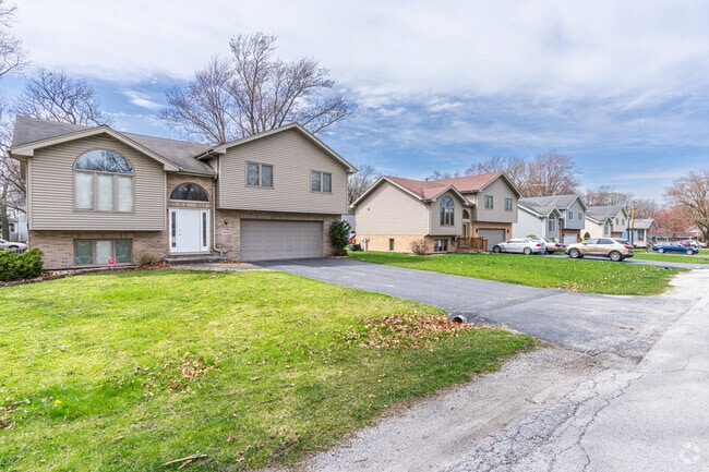 The streets are safe and quiet for taking a stroll in East Hazel Crest.