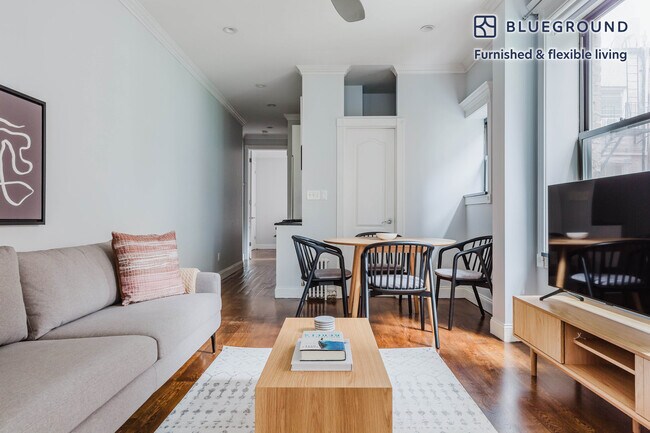 290 W 12th St unit FL3-ID1547, New York, NY 10014 - photo 3