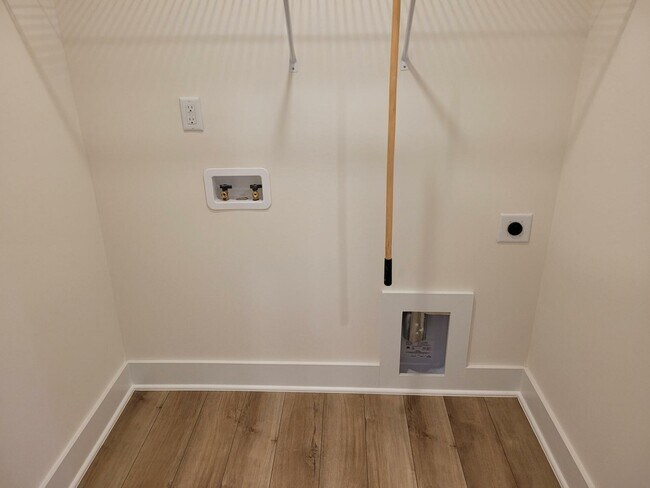 3604 Delta Dr, Wilson, NC 27896 - photo 4