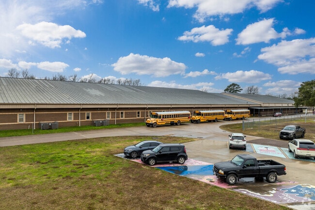 Hardin High School has a student body of 361 students.