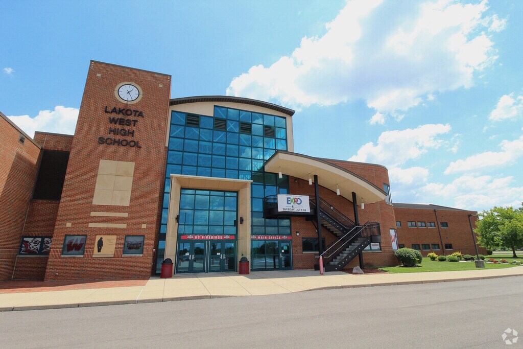 Lakota West High School, Rankings & Reviews