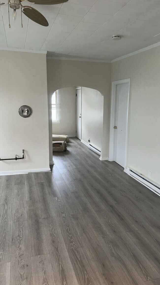 399 Alden St Unit 2, Fall River, MA 02723