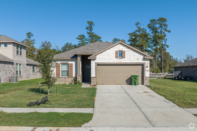 A single-story newly-built home sits on a cul-de-sac in Anahuac.