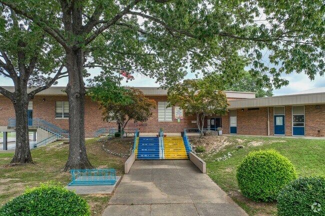 Clifton Hills Elementary is the middle school for Ridgedale-Oak Grove residents.
