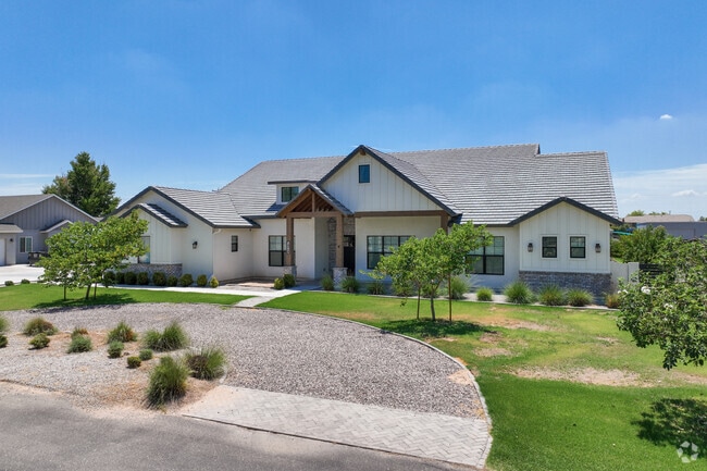 Custom homes on large lots in Gilbert can cost up to $1 million.