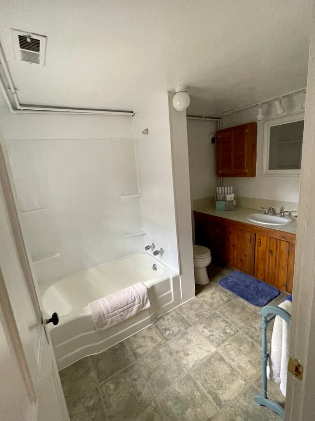 Full Bath