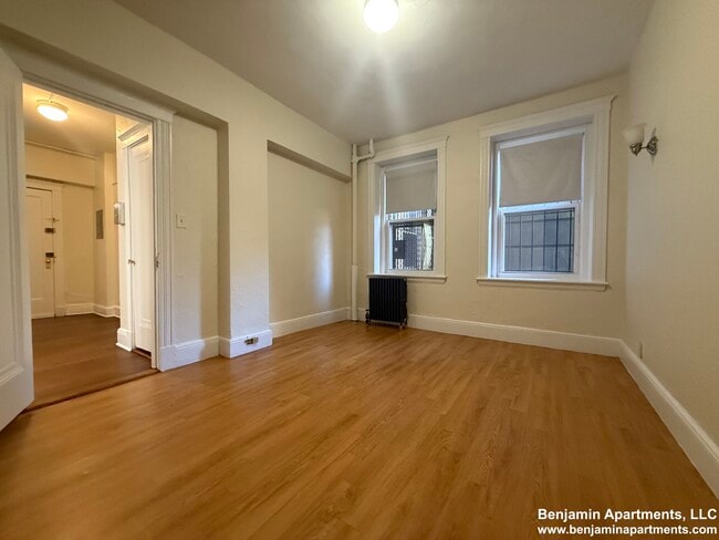 1860 Commonwealth Ave unit 4, Boston, MA 02135 - photo 2