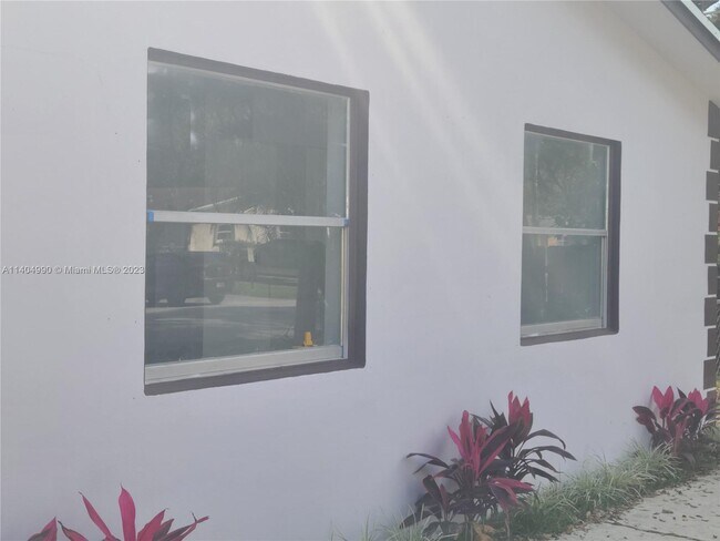 820 SW 29th St unit C, Fort Lauderdale, FL 33315 - photo 4