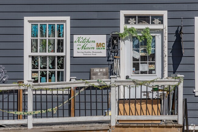 Marsha Cassel’s Kitchen on Main is a favorite spot for residents to grab a fresh meal in Hopewell Township.